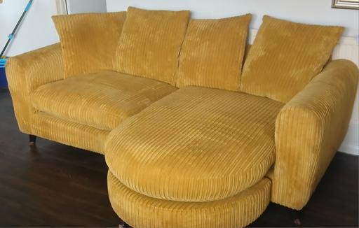 Buy & Sell Kettering North Northamptonshire - Photos for sofa and cuddle