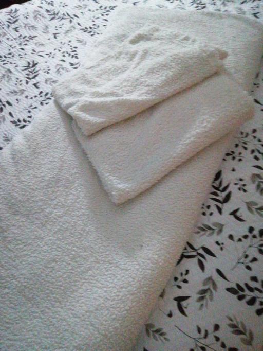 Buy & Sell Wednesfield Wolverhampton - Photos for Double Quilt cover /2 Pillow cases