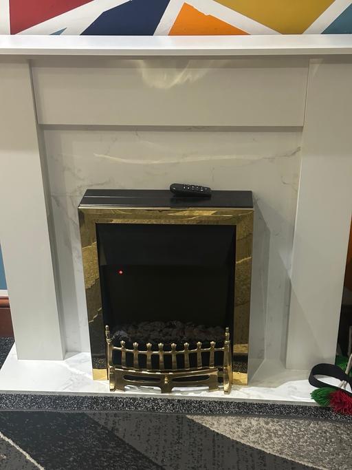 Buy & Sell Blakenhall Wolverhampton - Photos for Electric fire and surrounded