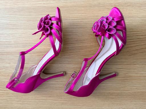 Buy & Sell Ipswich Suffolk - Photos for Ladies Debenham Sandals