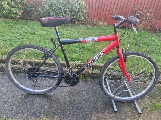 Buy & Sell Harlington Hillingdon - Photos for MENS QUEST BIKE BICYCLE