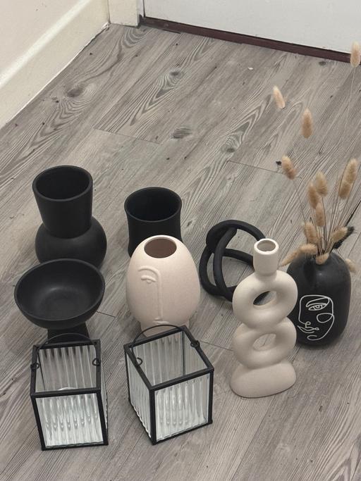 Buy & Sell Plumstead South East London - Photos for Minimalist Ornaments - Collection Only