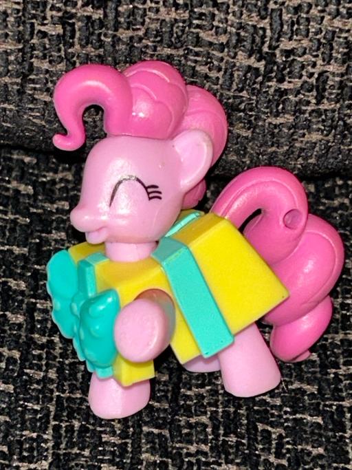 Buy & Sell Northville South Gloucestershire - Photos for My Little Pony Pinkie Pie mini figure