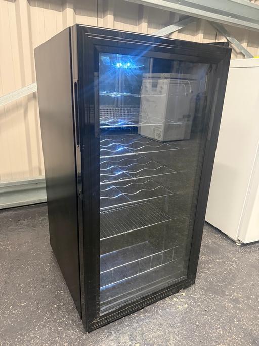 Buy & Sell Benfleet Castle Point - Photos for Good home Undercounter Bar Drinks Fridge