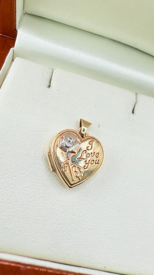 Buy & Sell Harrow on the Hill North West London - Photos for Fine 9ct Gold “I Love You” Heart Locket
