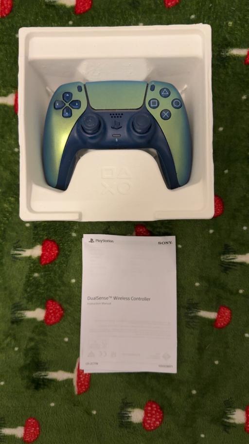 Buy & Sell Camden Town Camden - Photos for Ps5 Chroma Teal Controller