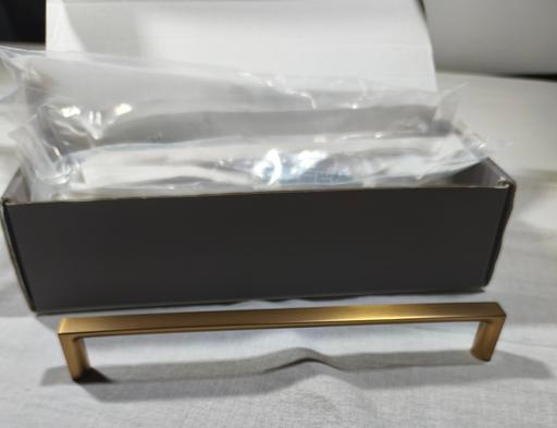 Buy & Sell Thornaby Stockton-on-Tees - Photos for 10 champagne bronze kitchen handles