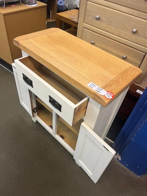 Buy & Sell Dudley West Midlands - Photos for Chalk painted solid oak sideboard