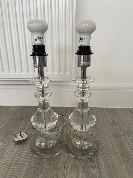 Buy & Sell Harlow Town Centre Harlow - Photos for Perspex lamps - Approx 15 inches high