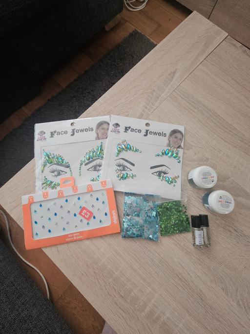 Buy & Sell Newton Doncaster - Photos for Face jewels and glitter..9 items...NEW