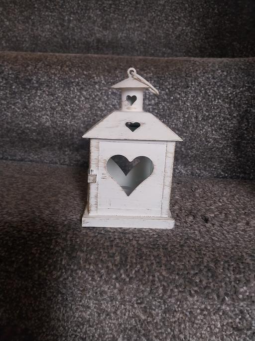 Buy & Sell Essington Wolverhampton - Photos for Small Cream Metal Lantern