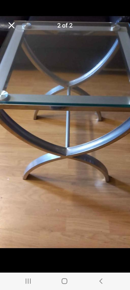 Buy & Sell Leyton East London - Photos for glass top side table