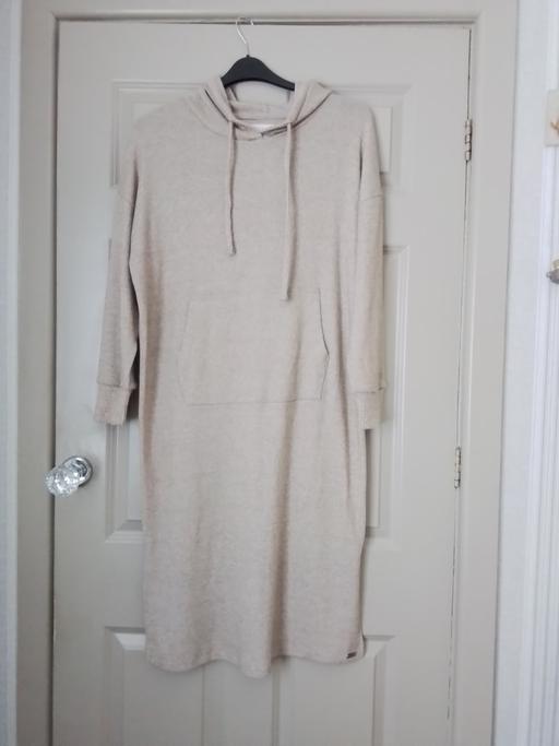 Buy & Sell Audnam Dudley - Photos for size 12/14 lounge wear