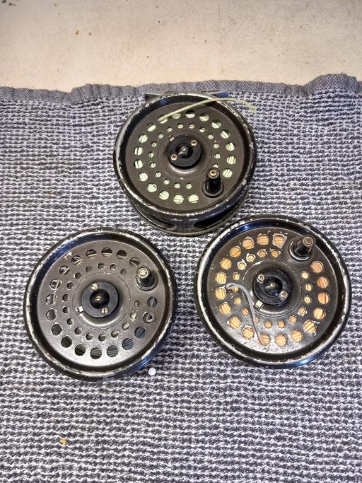 Buy & Sell Conisbrough Doncaster - Photos for fly reel and 2 spools with lines