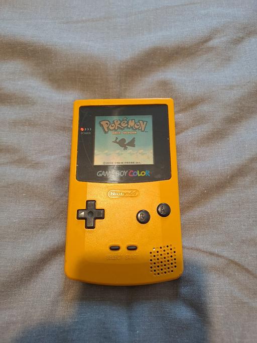 Buy & Sell Upper Gornal Dudley - Photos for Nintendo gameboy color with Pokémon gold
