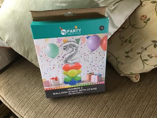 Buy & Sell Essington Wolverhampton - Photos for Number 2 balloon stack with stand BN