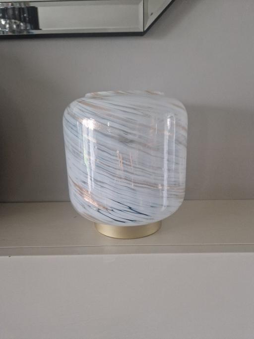 Buy & Sell Chapeltown Sheffield - Photos for New Glass battery operated lamp