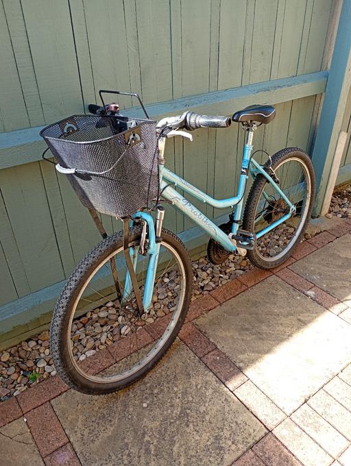 Buy & Sell Whittlesey Fenland - Photos for lady's bike