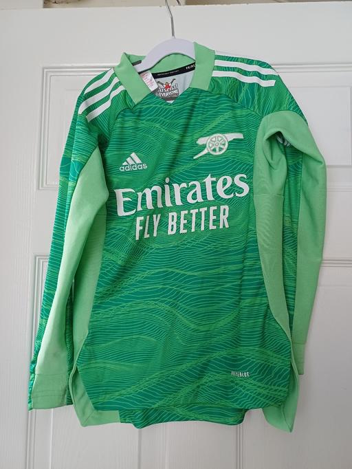 Buy & Sell Wickersley Rotherham - Photos for arsnal football top