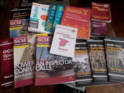 Buy & Sell Oldbury Sandwell - Photos for Study books