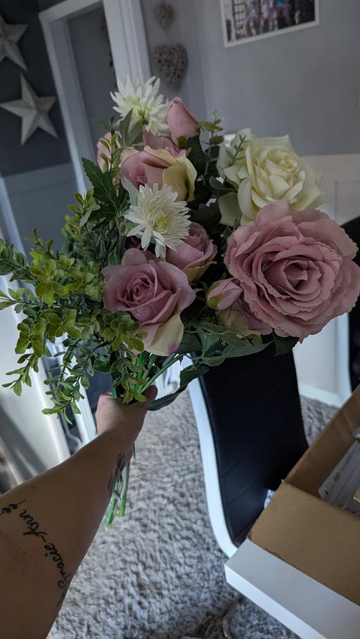 Buy & Sell Woodcross Wolverhampton - Photos for house bundle