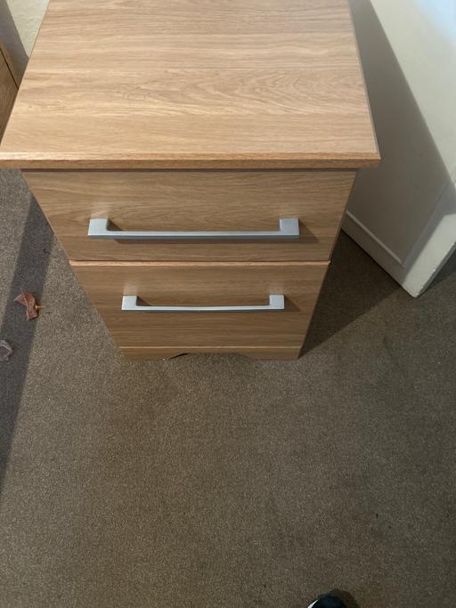 Buy & Sell Great Denham Bedford - Photos for Cabinets