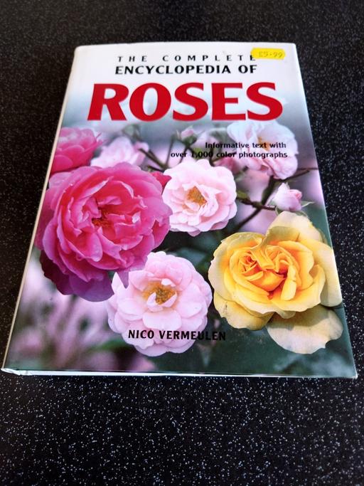 Buy & Sell Woodthorpe Charnwood - Photos for The complete encyclopedia of roses BOOK
