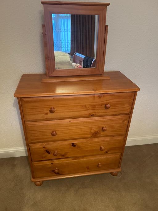 Buy & Sell Great Denham Bedford - Photos for Chest