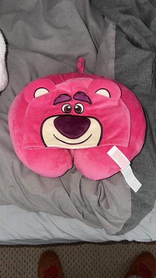 Buy & Sell Whiston Knowsley - Photos for Neck pillow