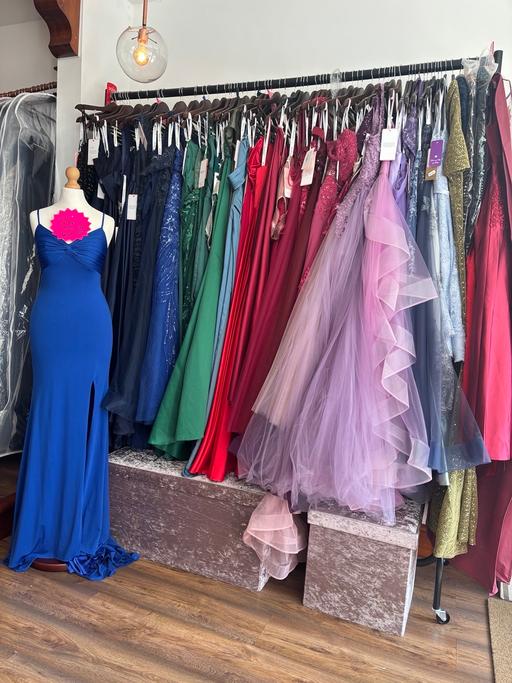 Buy & Sell Gillingham Medway - Kent - Photos for Sail rail of prom evening and bridesmaids