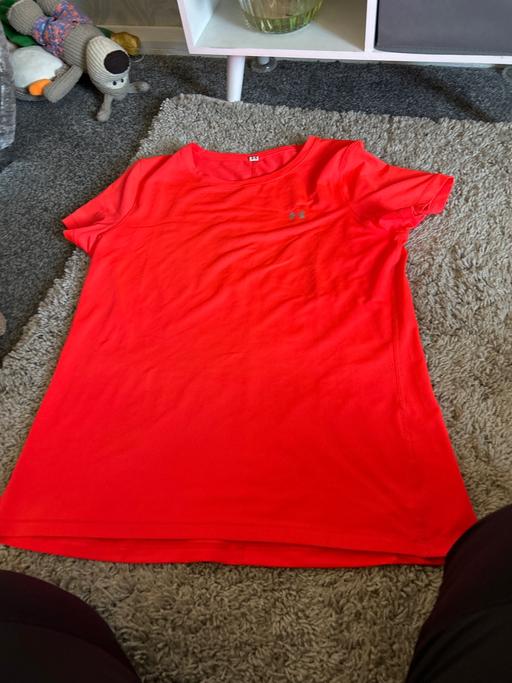 Buy & Sell Whiston Knowsley - Photos for Ladies under amour T-shirt