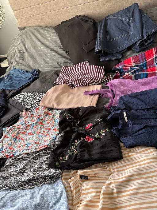 Buy & Sell Woodsetton Dudley - Photos for Ladies bundle