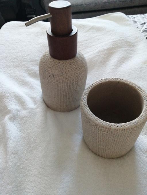 Buy & Sell Wednesfield Wolverhampton - Photos for Hand-wash set