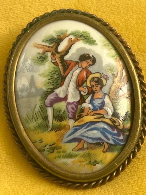 Buy & Sell Rottingdean Brighton - Photos for Beautiful vintage Limoges brooch
