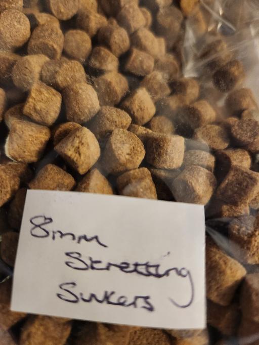 Buy & Sell Upper Gornal Dudley - Photos for 8mm Skretting sinking fishing pellets 800g