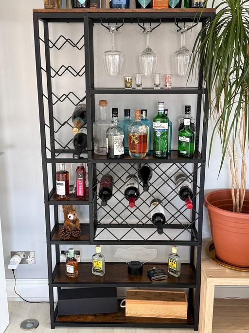 Buy & Sell Goffs Oak Broxbourne - Photos for Modern wine rack