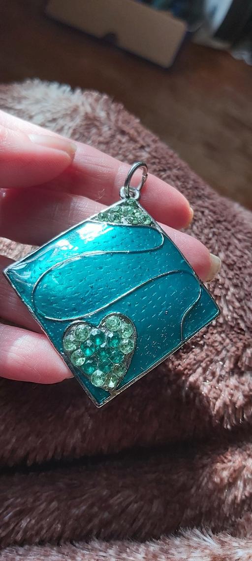 Buy & Sell Asfordby Hill Melton - Photos for large vintage pendant