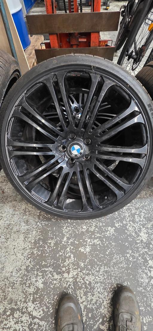 Vehicles Wigston Oadby and Wigston - Photos for bmw 21 inch alloys