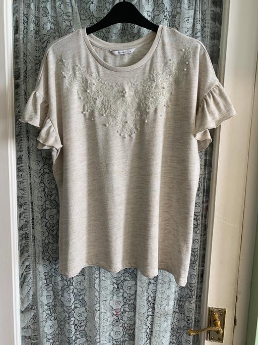 Buy & Sell Leamore Walsall - Photos for Ladies T-shirt