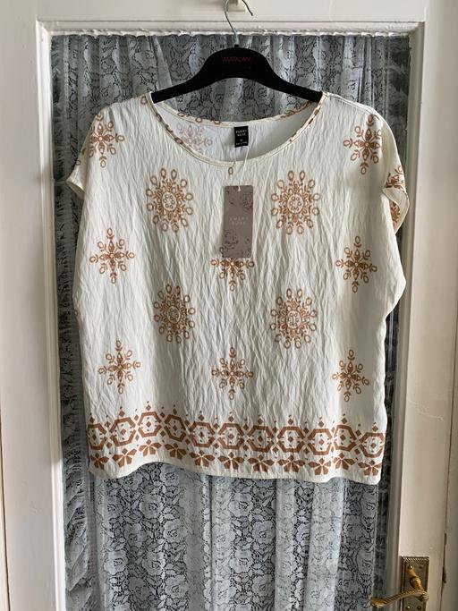 Buy & Sell Birchills Walsall - Photos for Ladies top