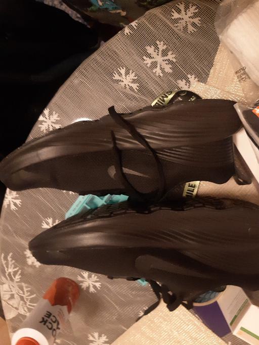 Buy & Sell West Wickham Bromley - Photos for nike trainers