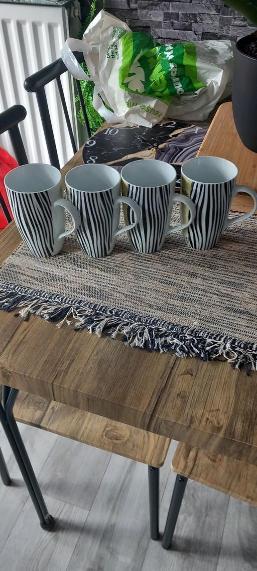 Buy & Sell Bassaleg Newport - Wales - Photos for Set of Mugs X4