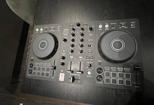 Buy & Sell Chiswick West London - Photos for DDJ FLX 4 controller - like new !