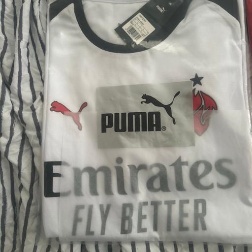 Buy & Sell Chapel-Of-Ease Caerphilly - Wales - Photos for Football shirts new adults