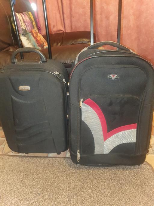 Buy & Sell Pensnett Dudley - Photos for 2 Small Suitcases, With Handles & Wheels,Good
