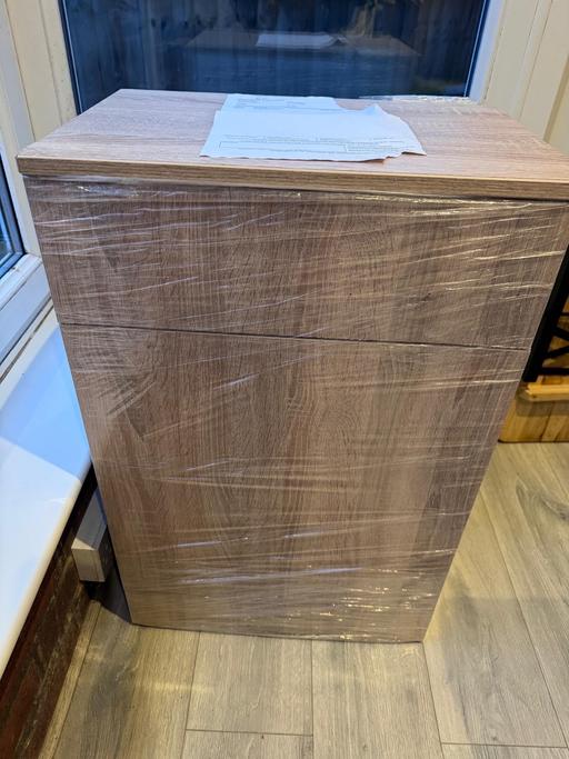 Buy & Sell Tottenham North London - Photos for Drift Grey Back to Wall Unit toilet surround