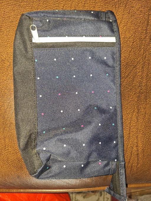 Buy & Sell Ettingshall Park Wolverhampton - Photos for Toiletry bag