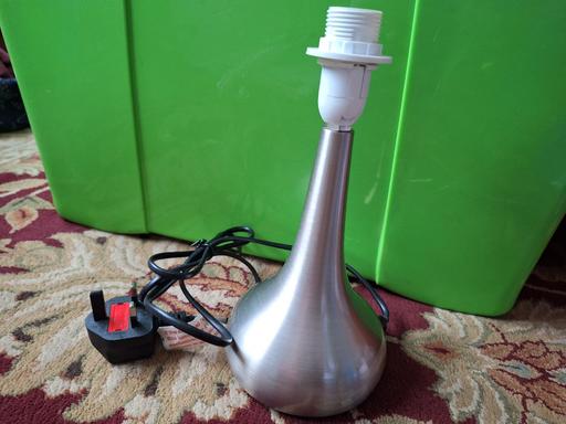 Buy & Sell Ettingshall Park Wolverhampton - Photos for Lamp Base