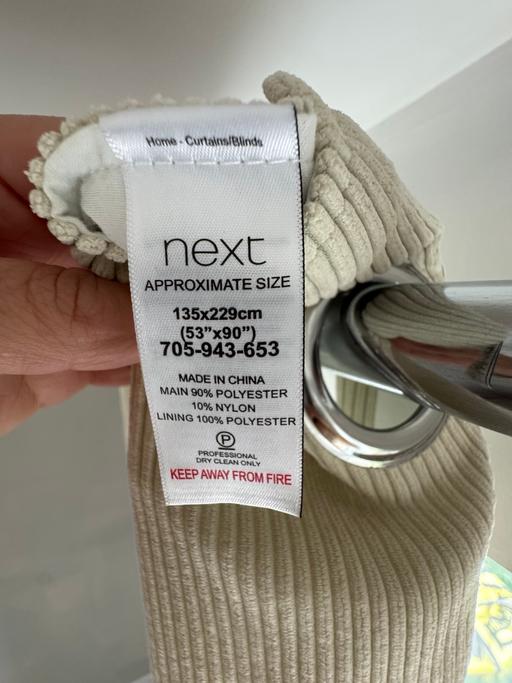 Buy & Sell Gillingham Business Park Medway - Kent - Photos for Beige eyelet long curtains