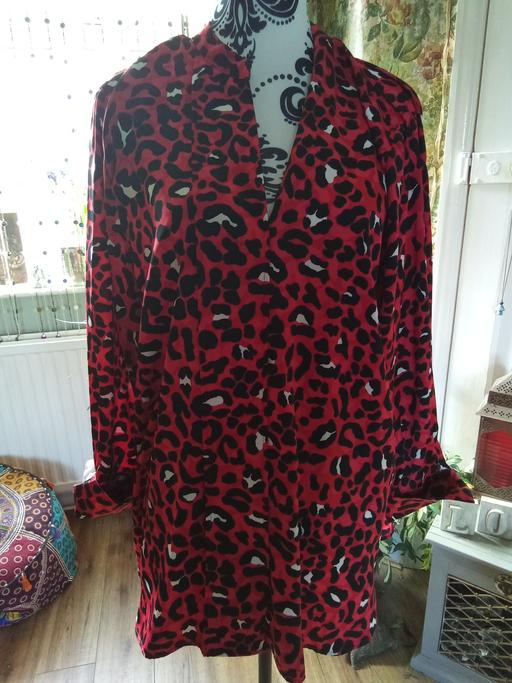 Buy & Sell Wetwang East Riding of Yorkshire - Photos for M&S size 18 leopard print blouse